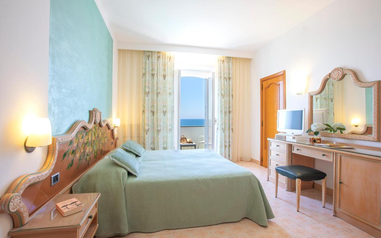 Hotel Parco Smeraldo Terme Barano d'Ischia Exterior photo